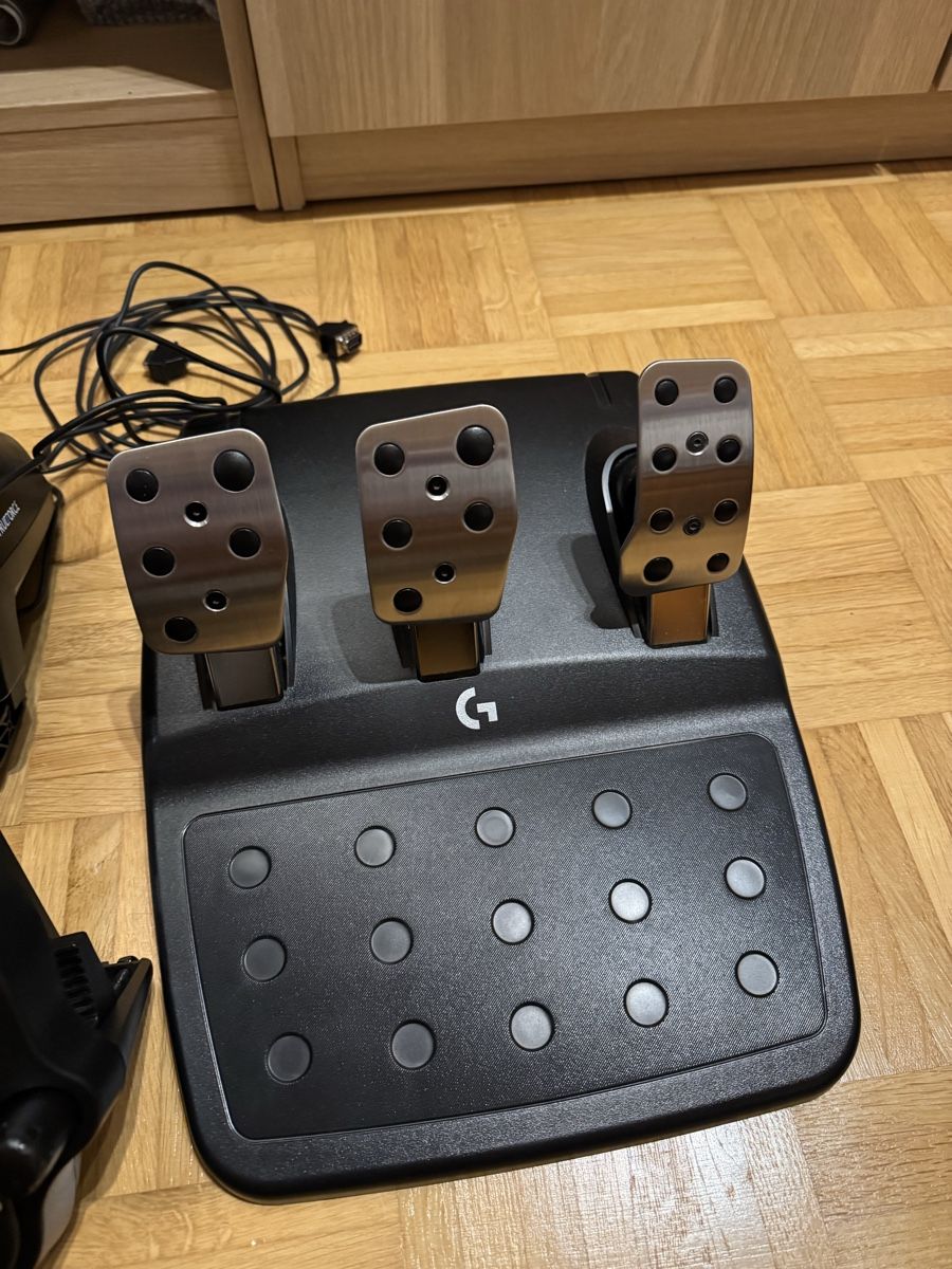 Logitech Controller: Logitech G923 PC/Playstation Lenkrad – Usato da Mels venduto da gun_9r5w 2