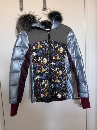 Skijacke Ski Luxury Crazy Blumenmuster mit Pelzkragen