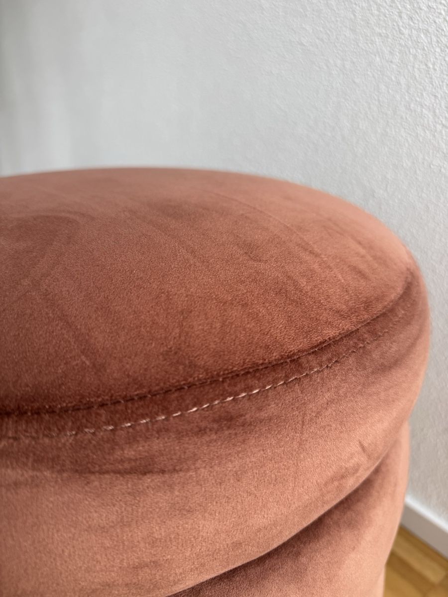 Westwing Hocker: Westwing velvet stool – Gebraucht aus Basel von pyz_mv75 4