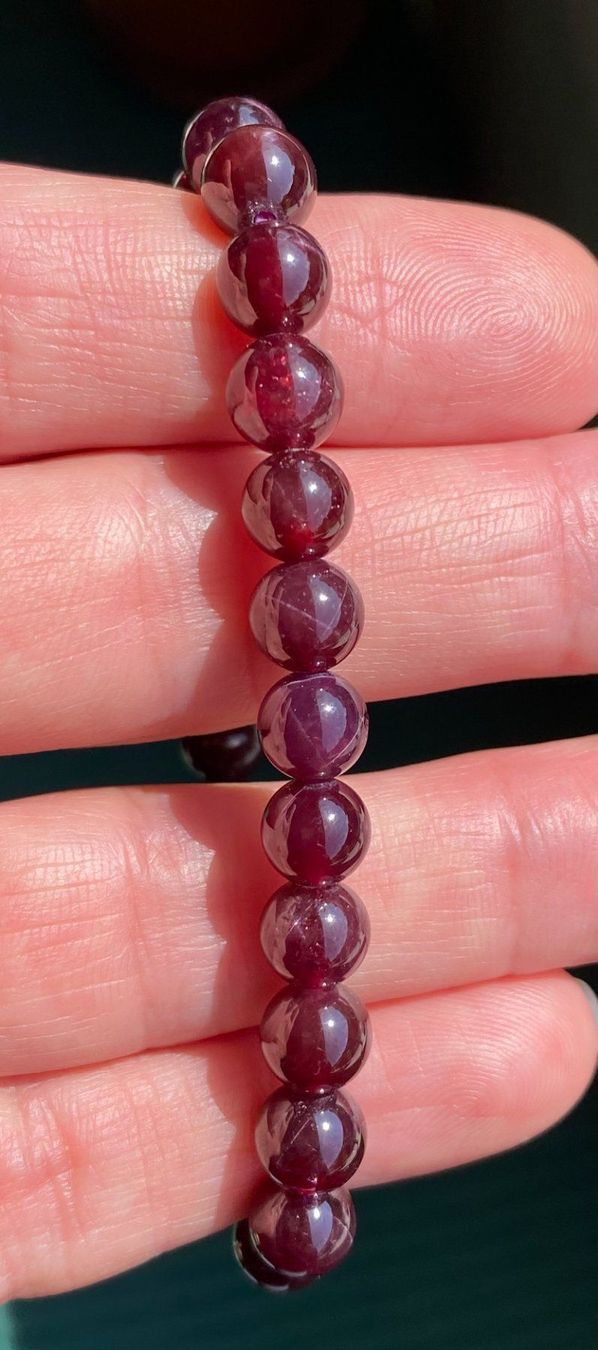 Armbänder & -reifen: Armband mit echten Stern Granat – Neu und originalverpackt aus Matten b. Interlaken von kero71 5