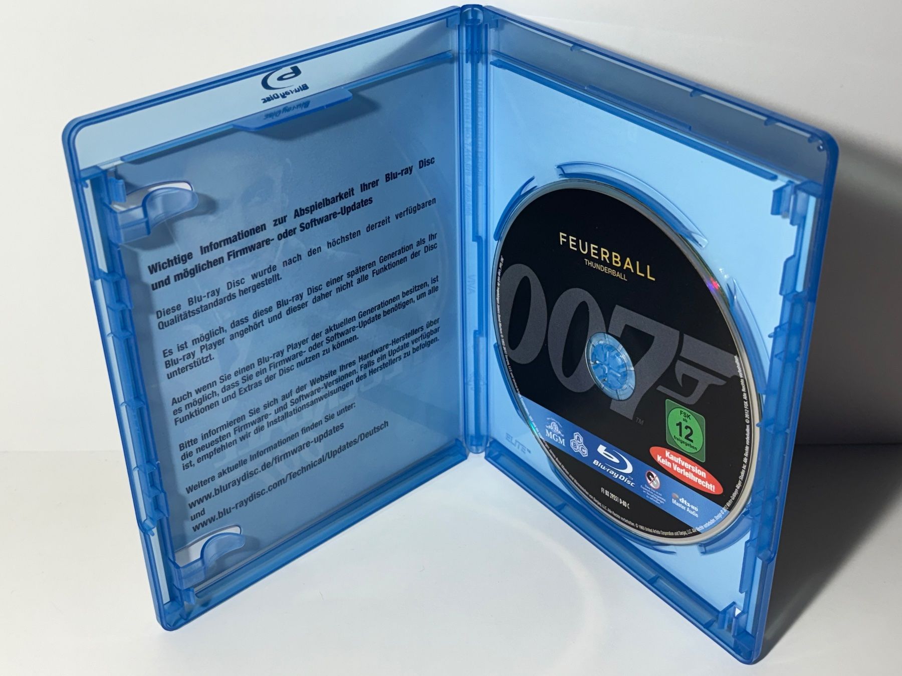 Tutti i DVDs: James Bond - Feuerball Blu Ray – Usato da Wilderswil venduto da Sstriker 2
