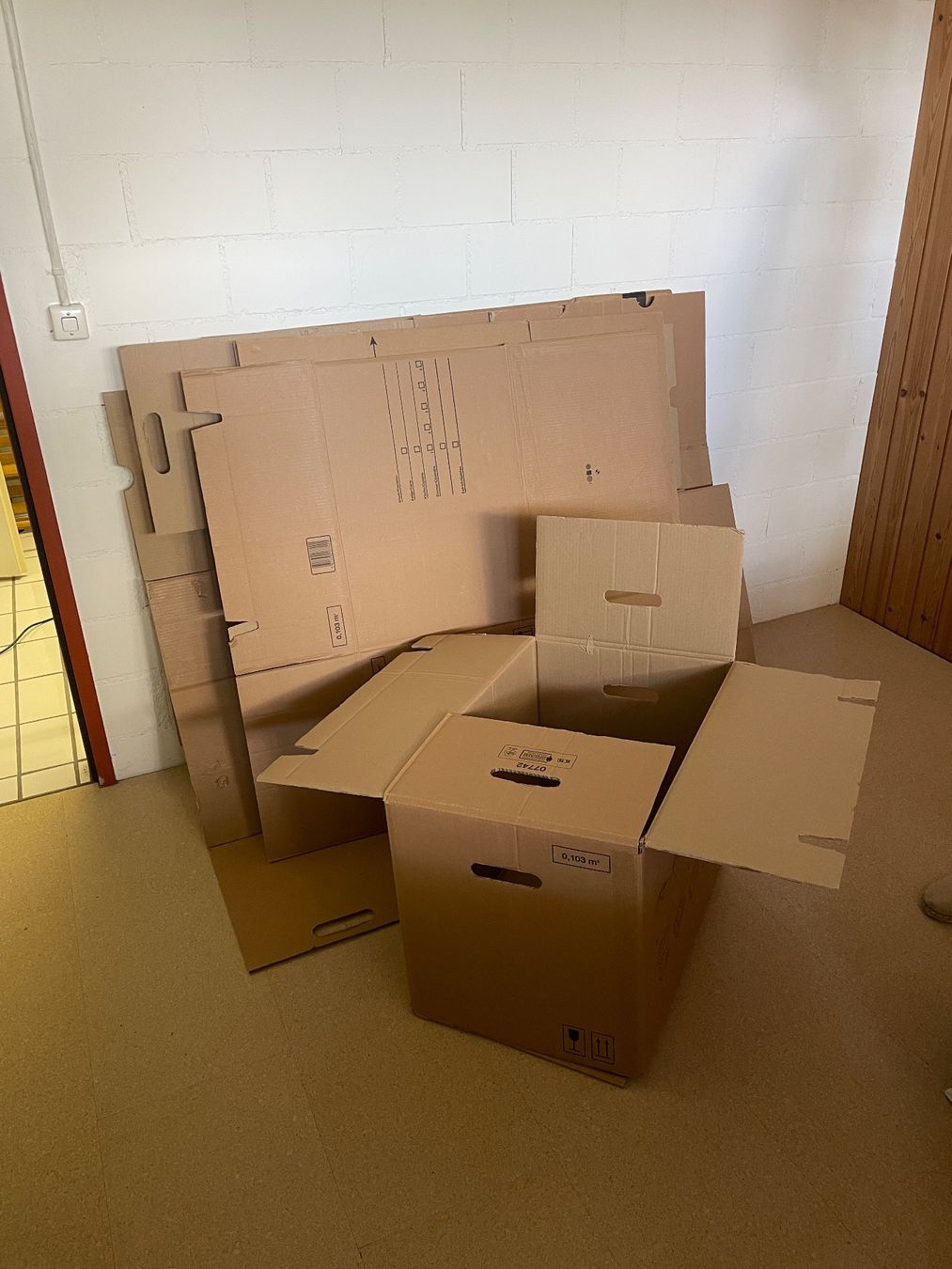 Cartons: Umzugskartons – D'occasion à Zürich par MSZ90