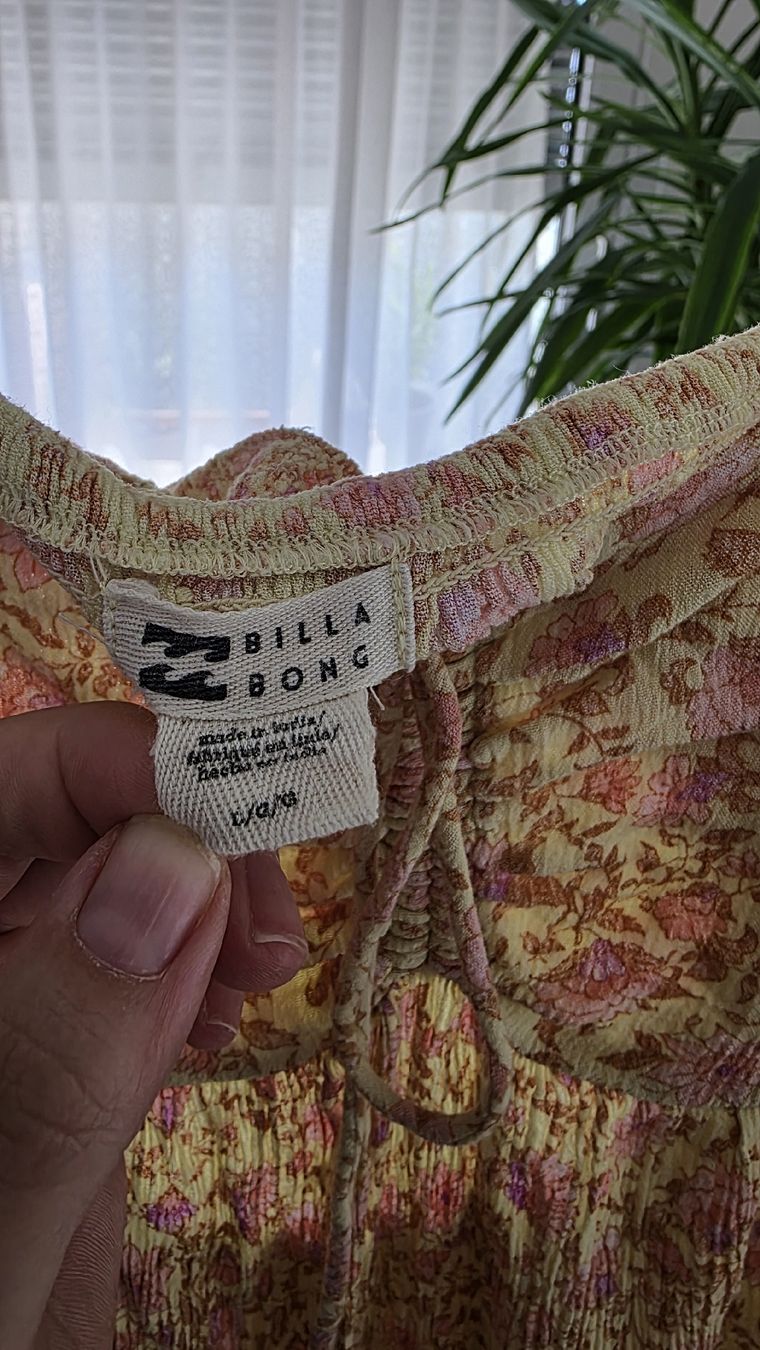 Billabong Vestiti: Billabong Kleid - Grösse M – Usato da Zürich venduto da akw_n6nd 2