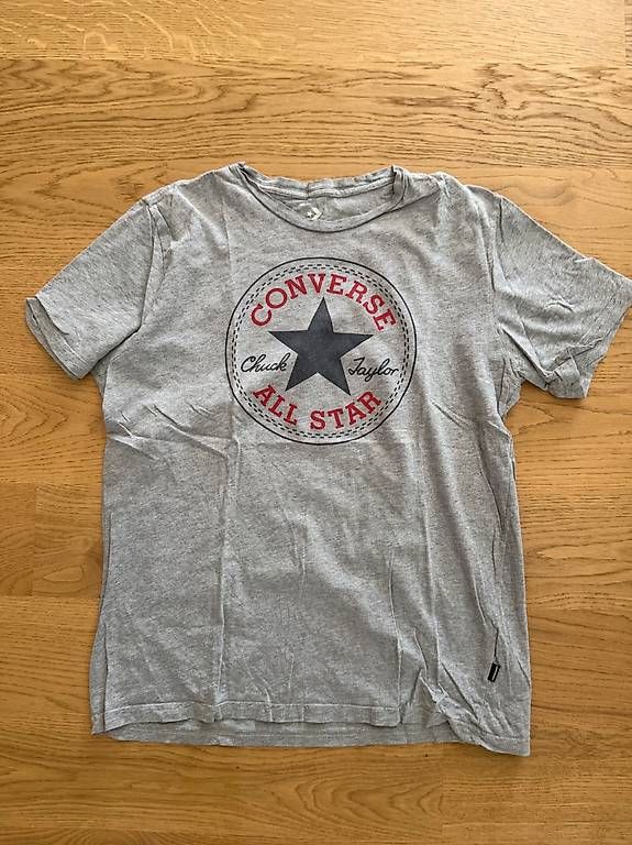 T-Shirts: Converse T-Shirt – Gebraucht aus Heerbrugg von Taems_83