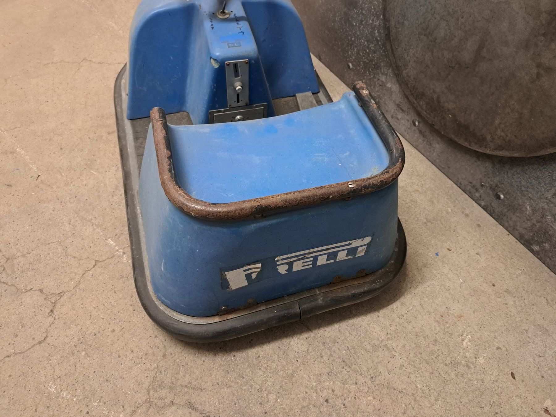 Altro: Autoscooter Putschauto Vintage Auto – Usato da Belp venduto da deal-now 3