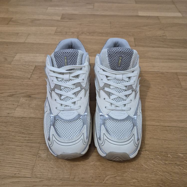 Basket taille 40 3