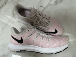 Damen Nike Running Schuhe Gr. 37.5