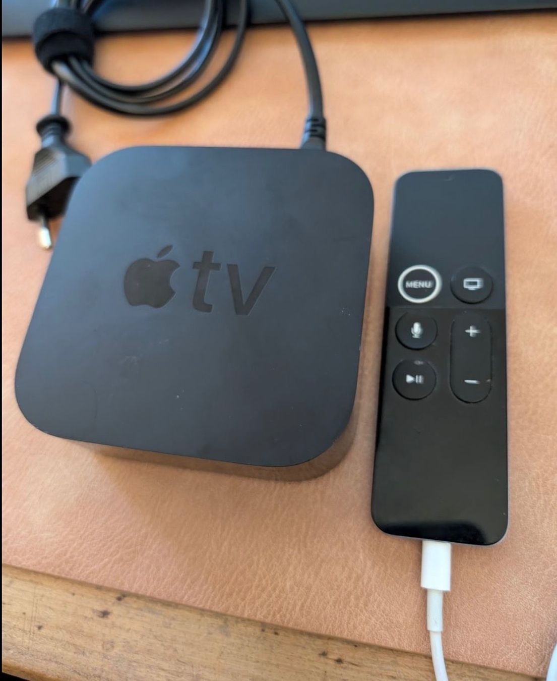 Apple Lettore multimediale & Streamer: Apple TV 4K (Modell A1842) – Nuovo (secondo la descrizione) da Buchs SG venduto da leevin01