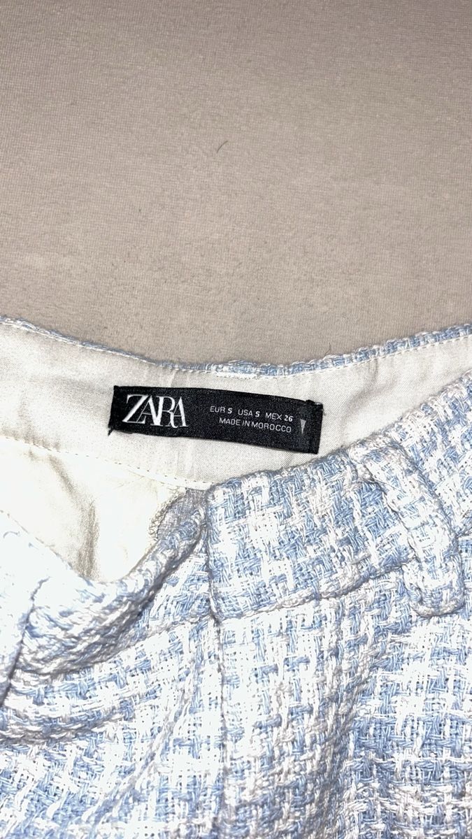 Zara Pantaloni: Tweed Shorts von Zara – Usato da Zürich venduto da han_fl5x 1