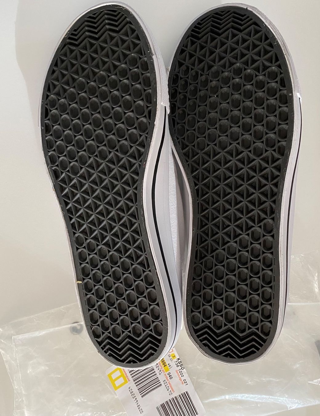 Herrenschuhe: Sneaker / weiss / Gr. 40 – Neu und originalverpackt aus Root von essafa 3