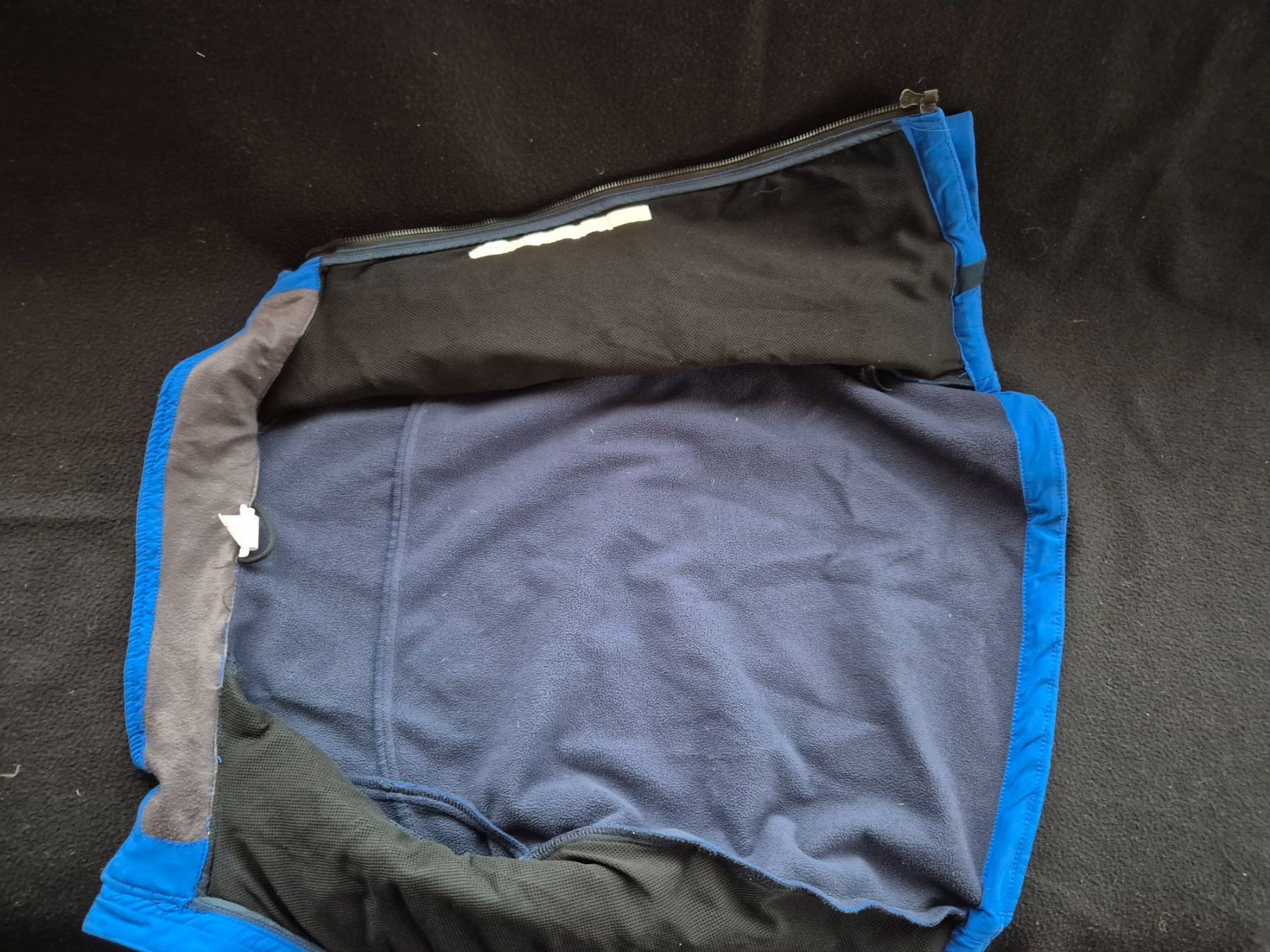 H&M Giacche & Cappotti: Blaue Softshelljacke – Usato da Winterthur venduto da Butzel 4