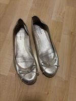 Ballerinas silber Grösse 38 Damen Schuhe getragen