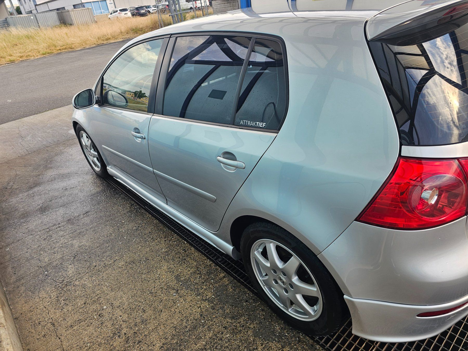 VW Automobili: VW Golf V 2.0 TDI ABT – Usato da Payerne venduto da ton_xsh2 6