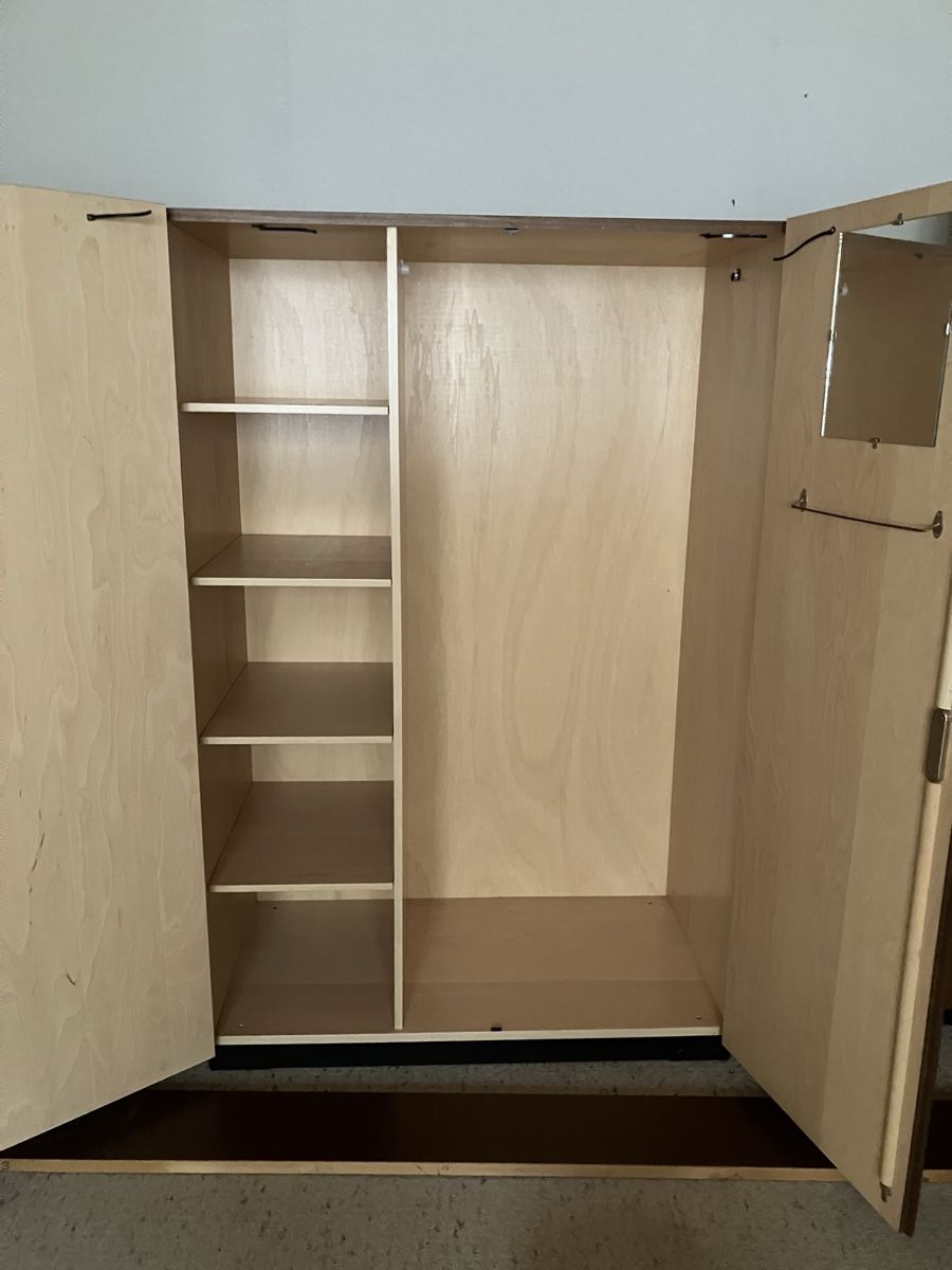 Schränke: Kleiderschrank aus 1965 – Gebraucht aus Willisau von son_lq7g 1