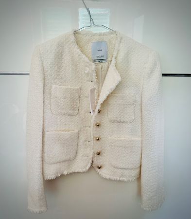 Veste femme Mango couleur blanc état neuf avec étiquette