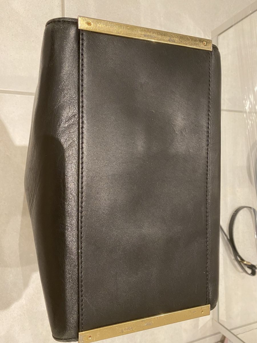 Michael Kors Borse da donna: Michael Kors Leder Handtasche – Usato da Eglisau venduto da 3flower-power3 3