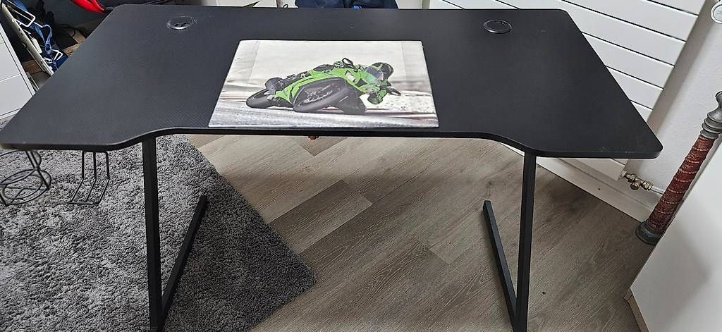 Schreibtische: Gaming Pult – Gebraucht aus Scheuren von sunflower011