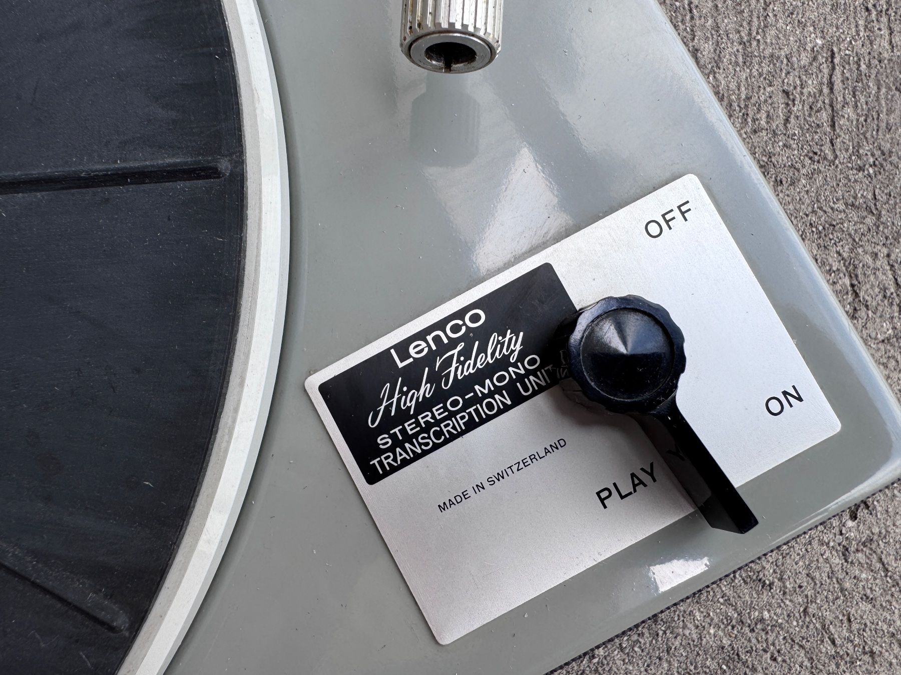 Lenco Plattenspieler: LENCO L70 Heavy Platter – Gebraucht aus Zürich von Tapehead 9
