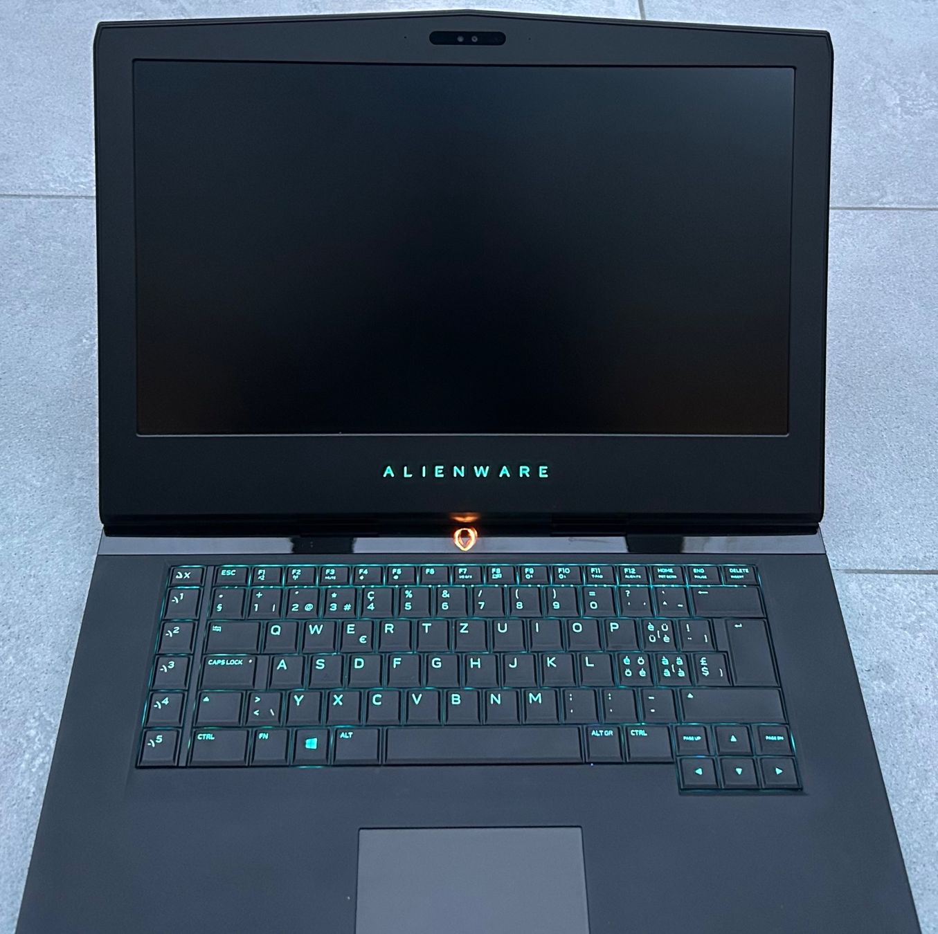 Alienware Notebooks: Alienware 15 R3 UHD | i7 | 32GB RAM | Intel GPU 530 OK – Gebraucht aus Schaffhausen von spinelli02 6