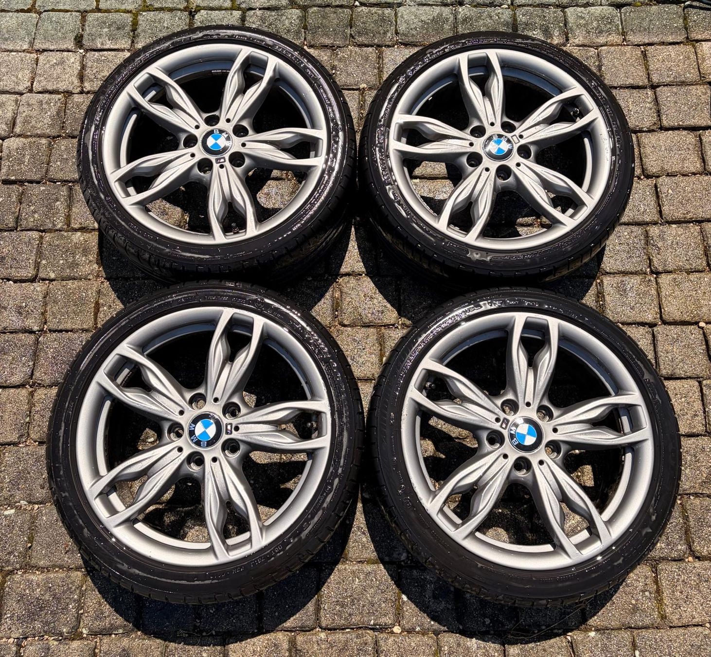 BMW Pneumatici & Ruote complete: Jeu de quatre roues BMW serie 2 – Usato da Founex venduto da fre_zzb8