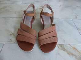 Marco Tozzi Sommerschuhe Gr. 38 / Leder