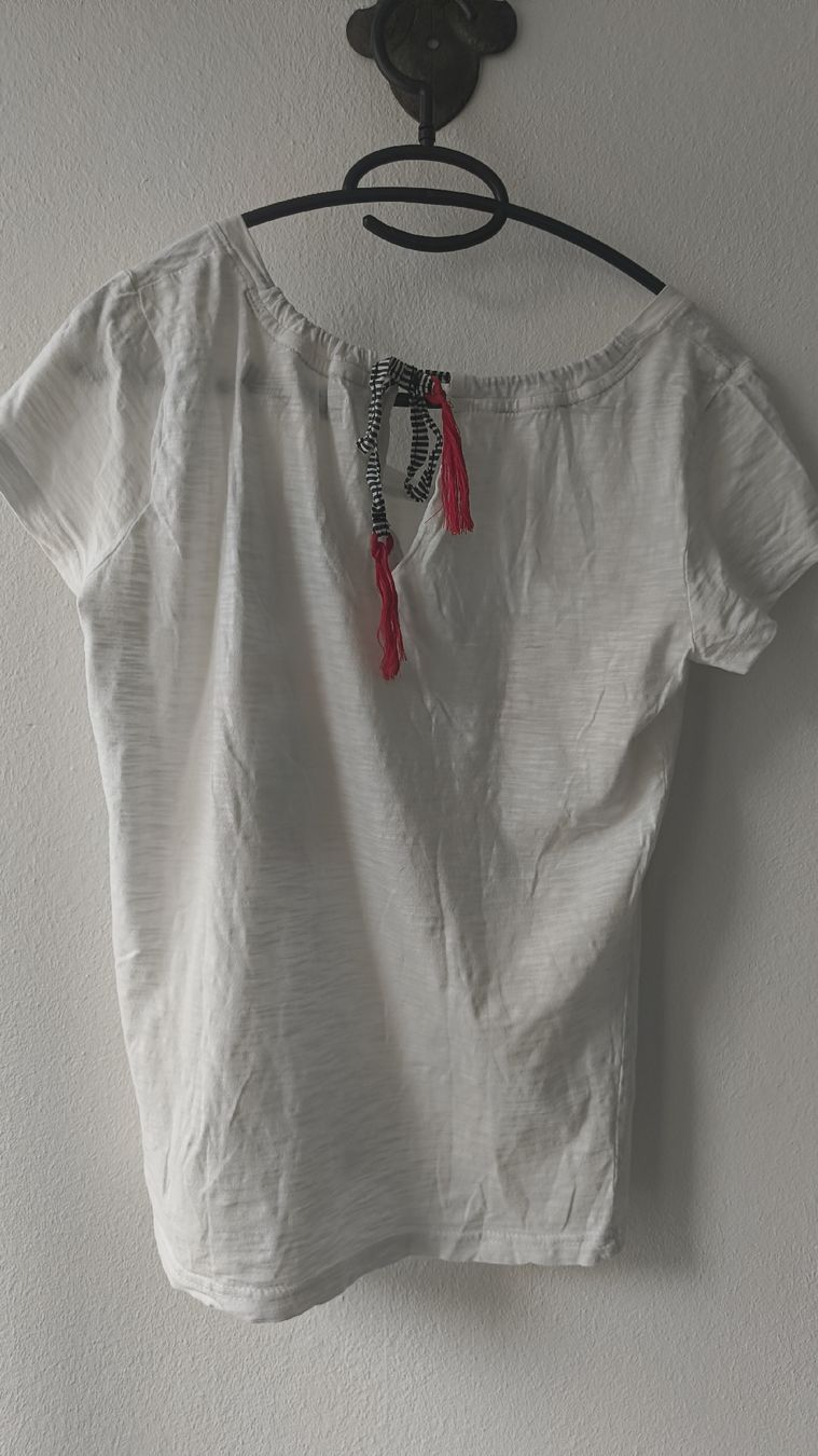Desigual Blouses, T-shirts & Tops: Desigual top – D'occasion à Basel par Adam-sapfel 1
