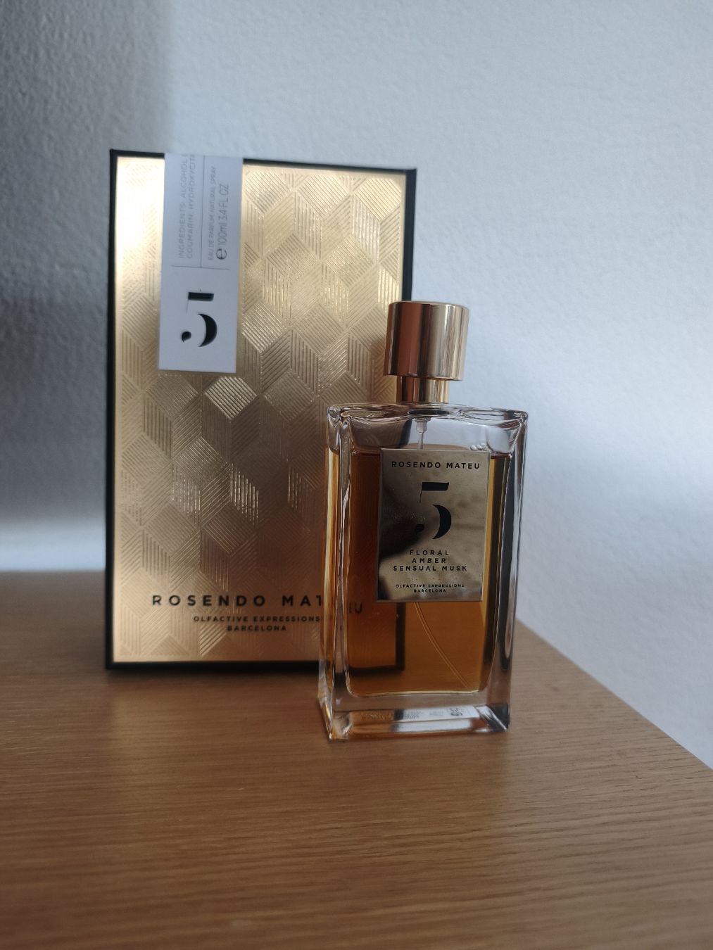 Profumi & Eau de Toilette: Rosendo Mateu 5 100ml, approx 85% – Usato da Zürich venduto da AloMX