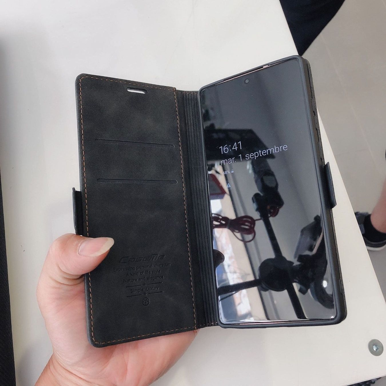 Cover & Protezioni schermo: Galaxy note 20 - Etui de lux à rabat cuir noir – Nuovo e nell'imballaggio originale da Morges venduto da DigiAC 5