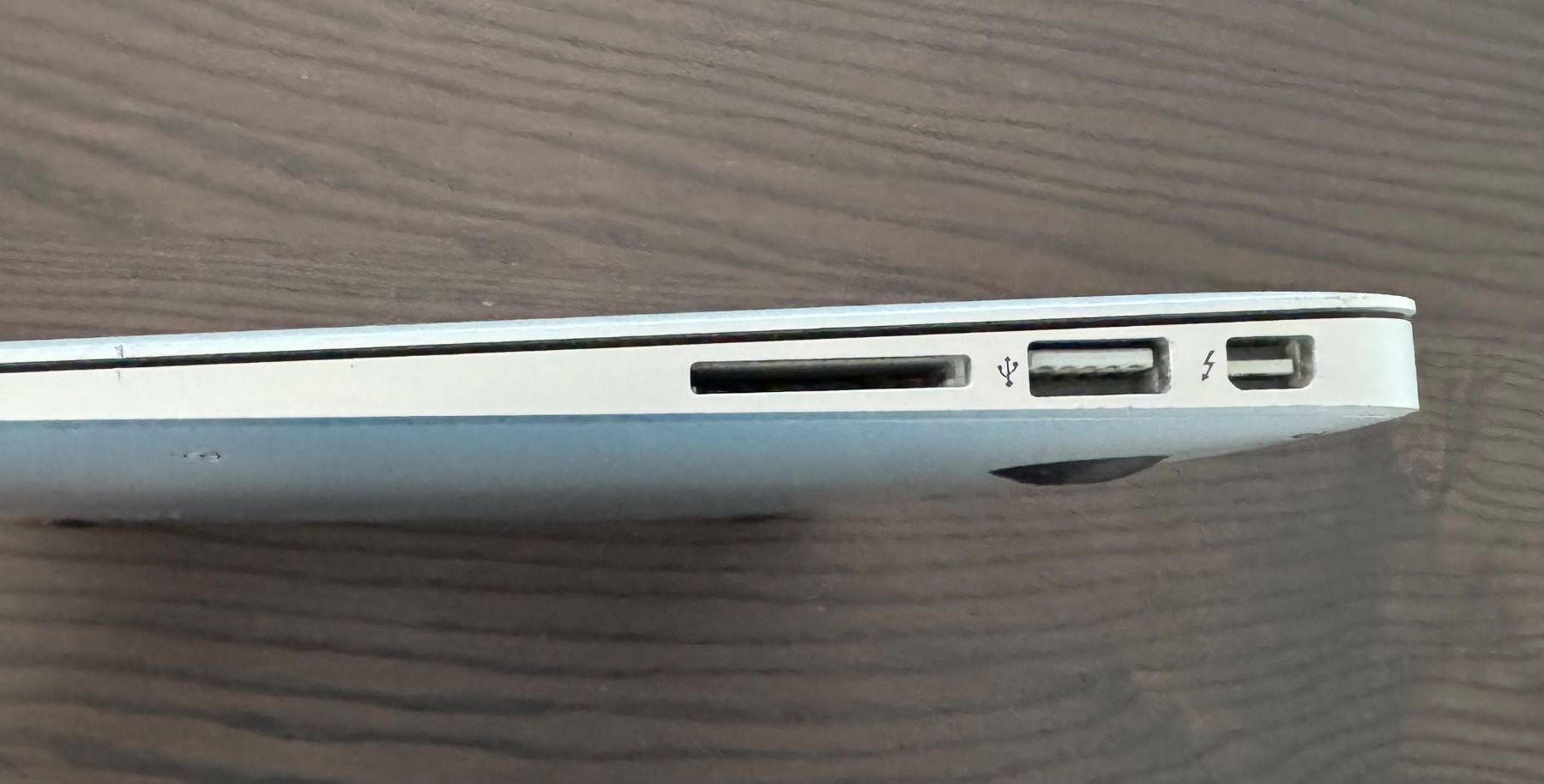 Apple Notebook: MacBook Air 2014/15 – Usato da Thayngen venduto da JR18 5