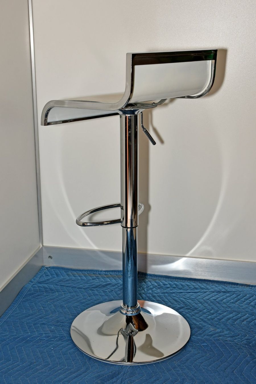 Hocker: Barhocker weiss (8 Stück) – Gebraucht aus Uzwil von mar_j7qp 2