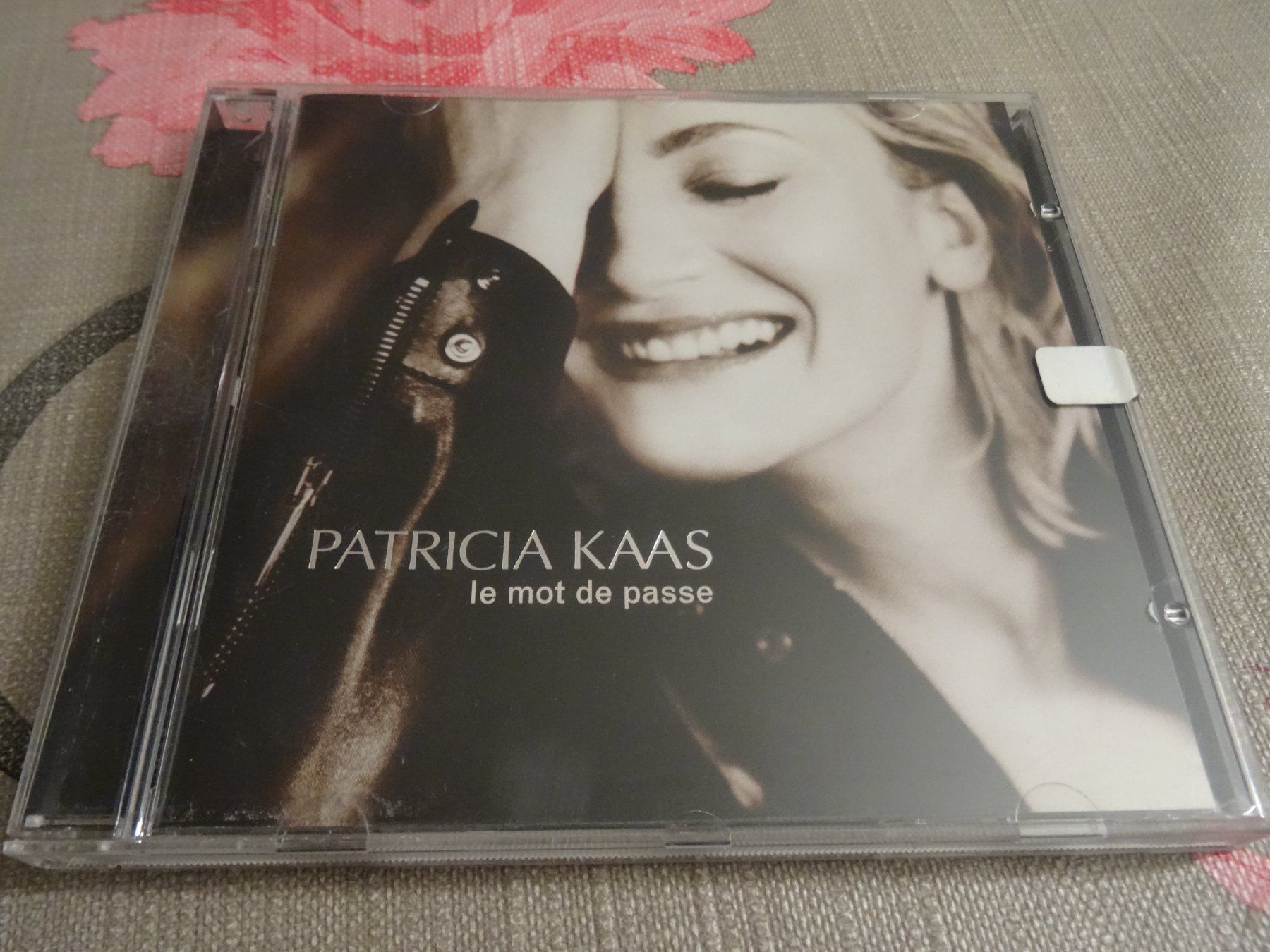CD: Patricia Kaas - Le Mot de Passe CD – Usato da Olten venduto da Disc-Ausverkauf