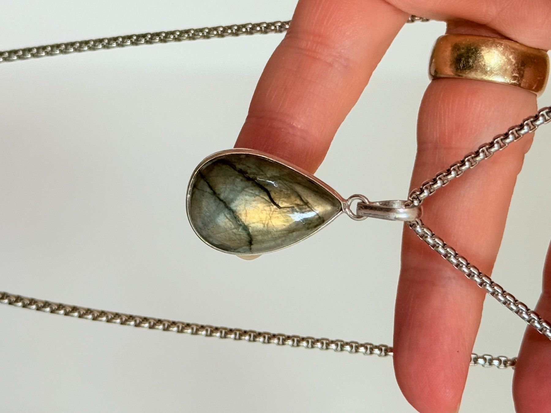 Colliers: Collier avec Labradorite – Neuf avec emballage d'origine à Genève par AWWA 8