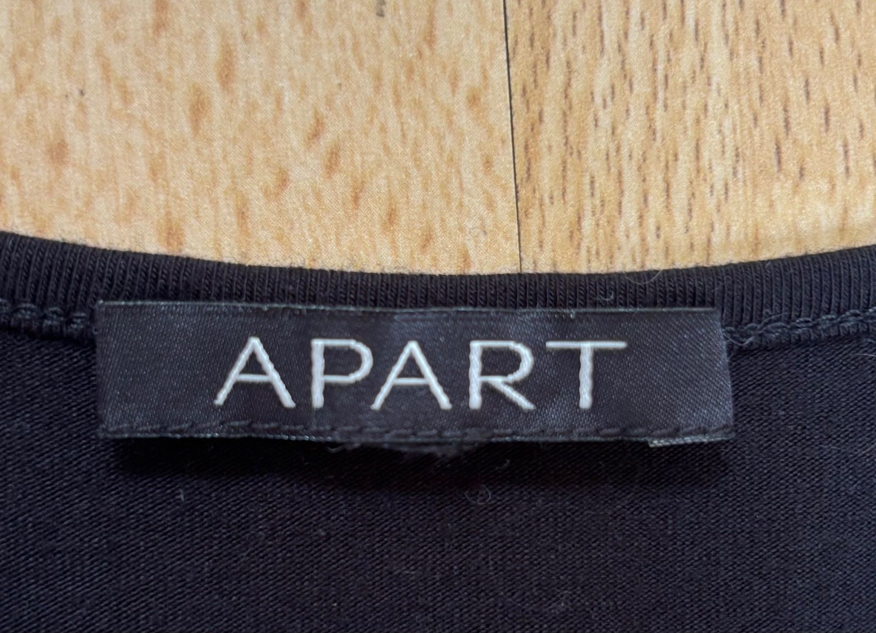 Tuniche: APART - Long Top / Tunika - schwarz - Grösse 36 – Usato da Zofingen venduto da Justizia_01 4