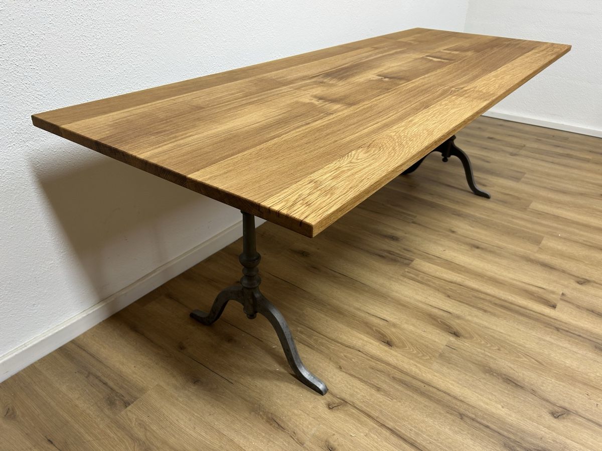Tables: Beizentisch Eiche (219x80cm) – D'occasion à Basel par MoebelSackmann 2