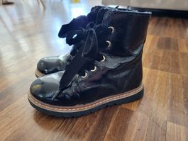 Schwarze Glanz Winterstiefel, Grösse 27, Top Zustand!