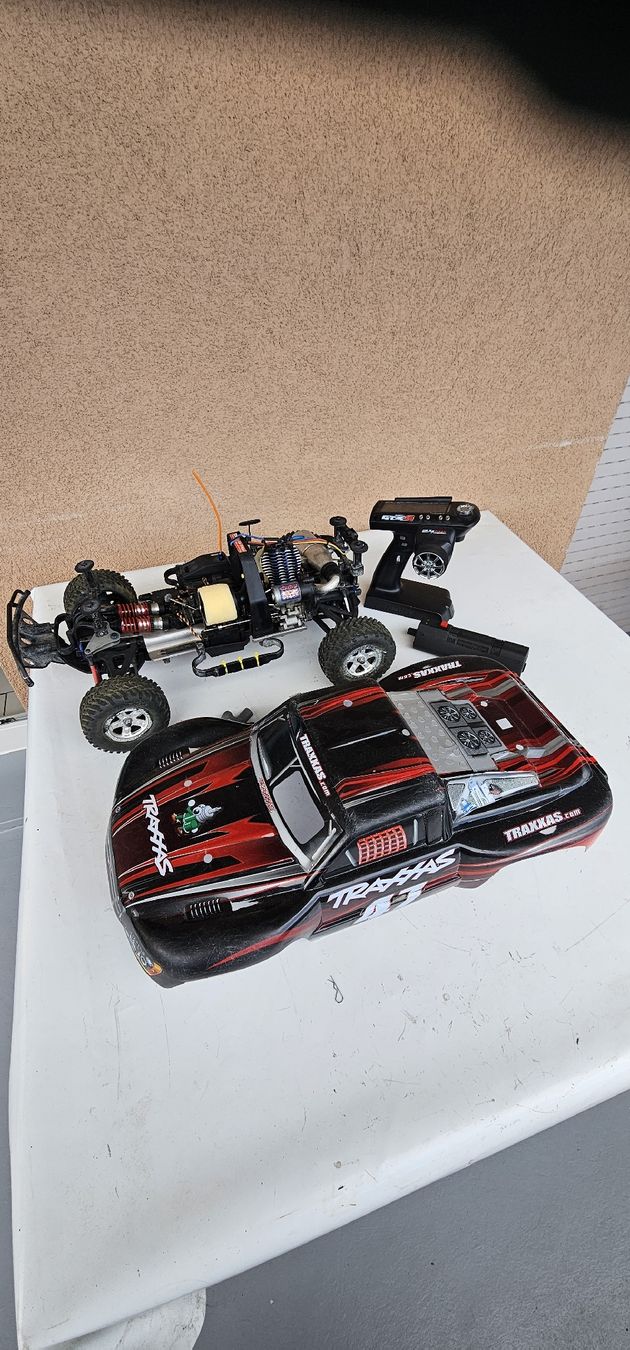 Traxxas Modellismo RC: traxxas slash 3.3 thermique – Usato da Yverdon-les-Bains venduto da Andyg40 2