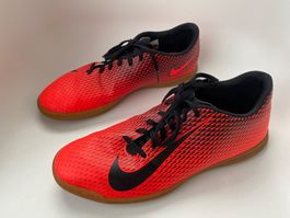 Chaussures de football Nike t.45