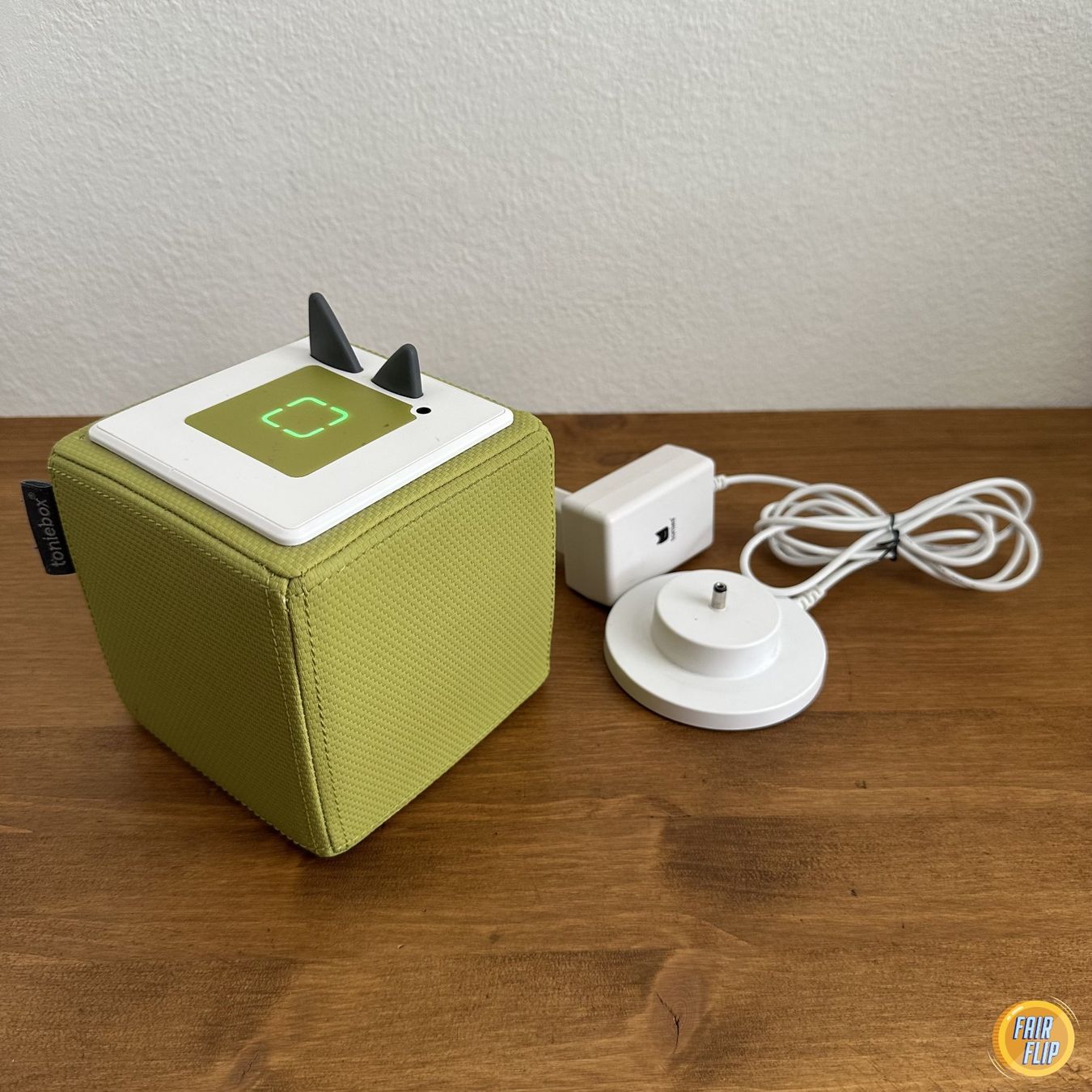 Giocattoli: Toniebox Grün mit Ladekabel – Usato da Luzern venduto da fairflip
