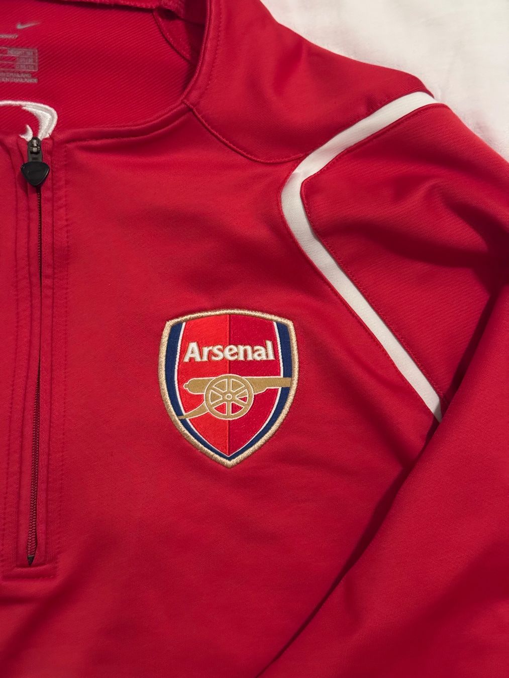 Nike Pullover & Sweatshirts: Arsenal Trainingspullover rot, Nike – Gebraucht aus Zürich von GC96 1