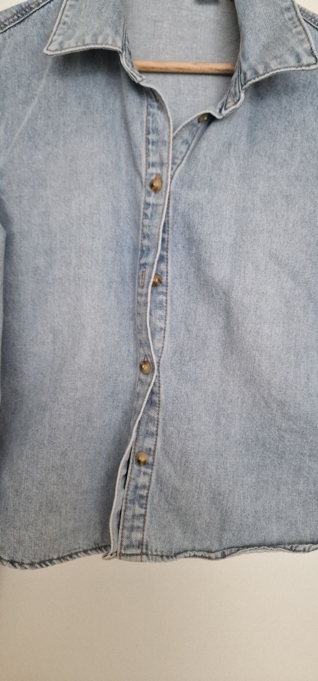 Camicette: Jeanshemd / Jeansbluse, hellblau, Gr. S, neuwertig! – Usato da Werdenberg venduto da Siril1 2