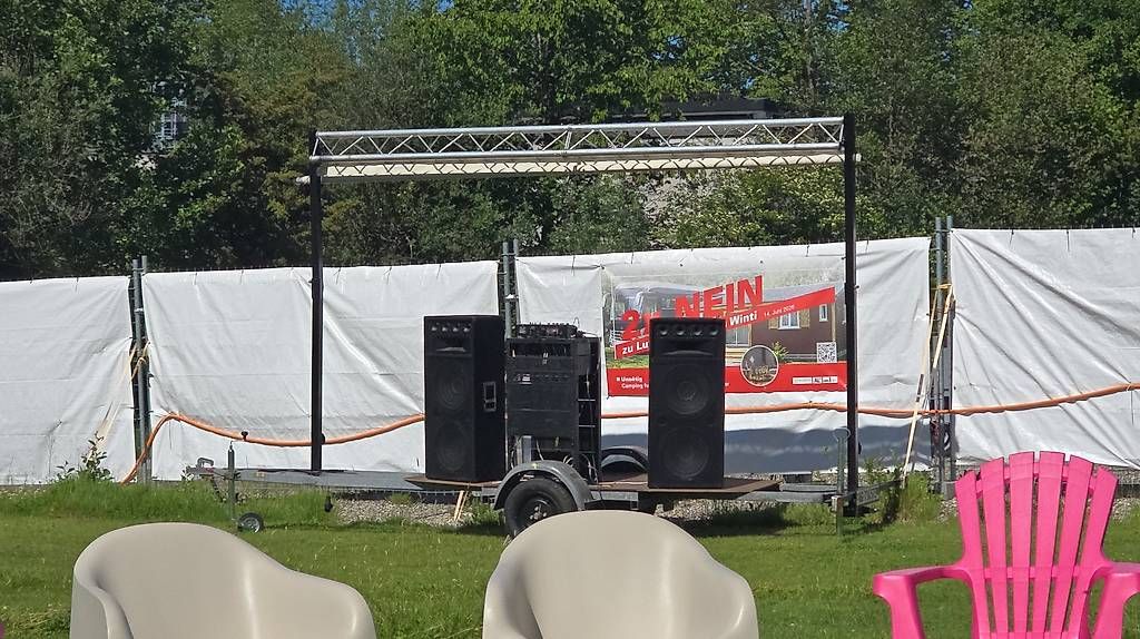 Foto & Immagini: Bühne /Kino – Usato da Dürnten venduto da ang_q8bj