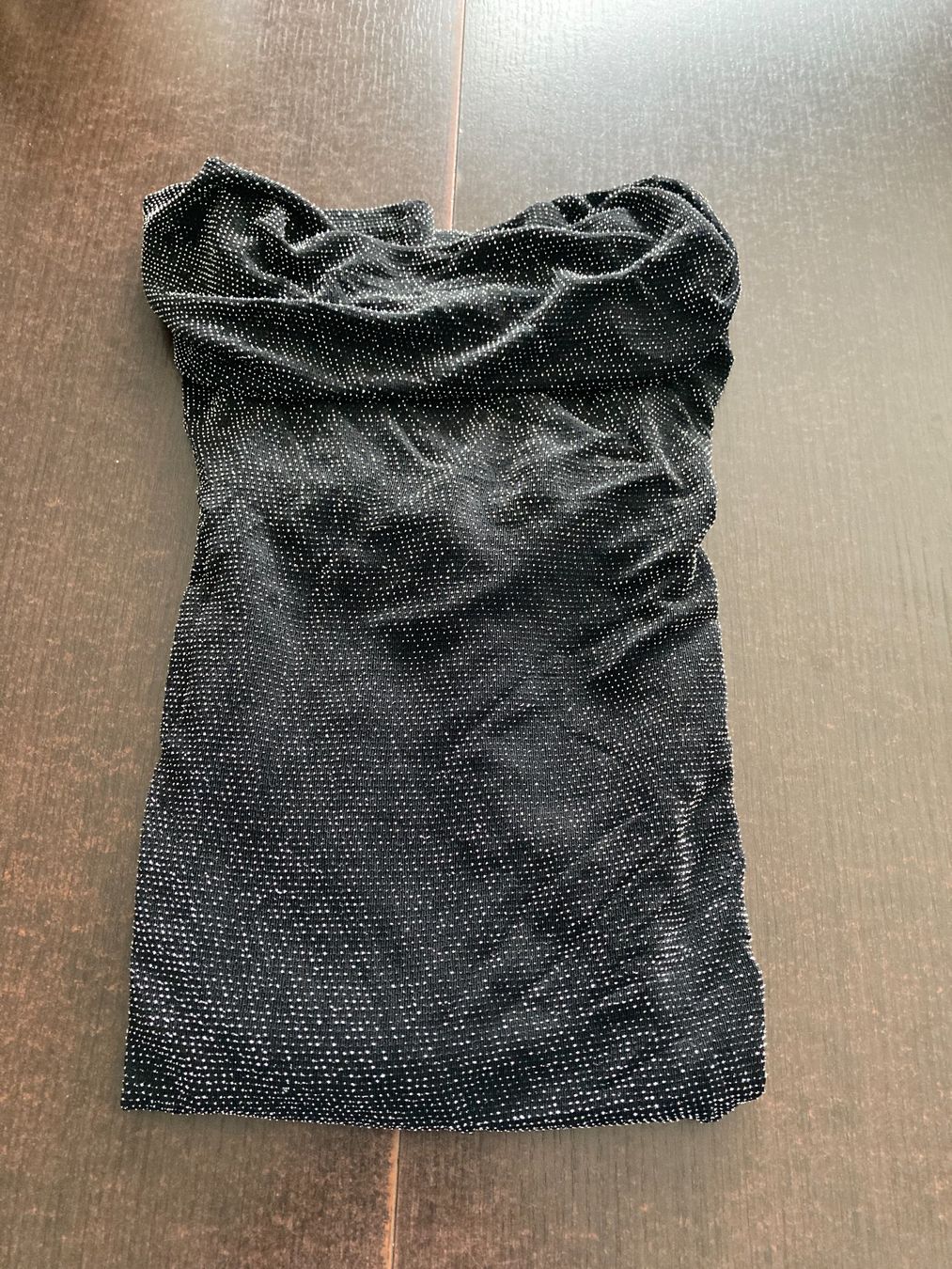 Robes: Robe noir argenté taille S – D'occasion à Domdidier par qatar1973