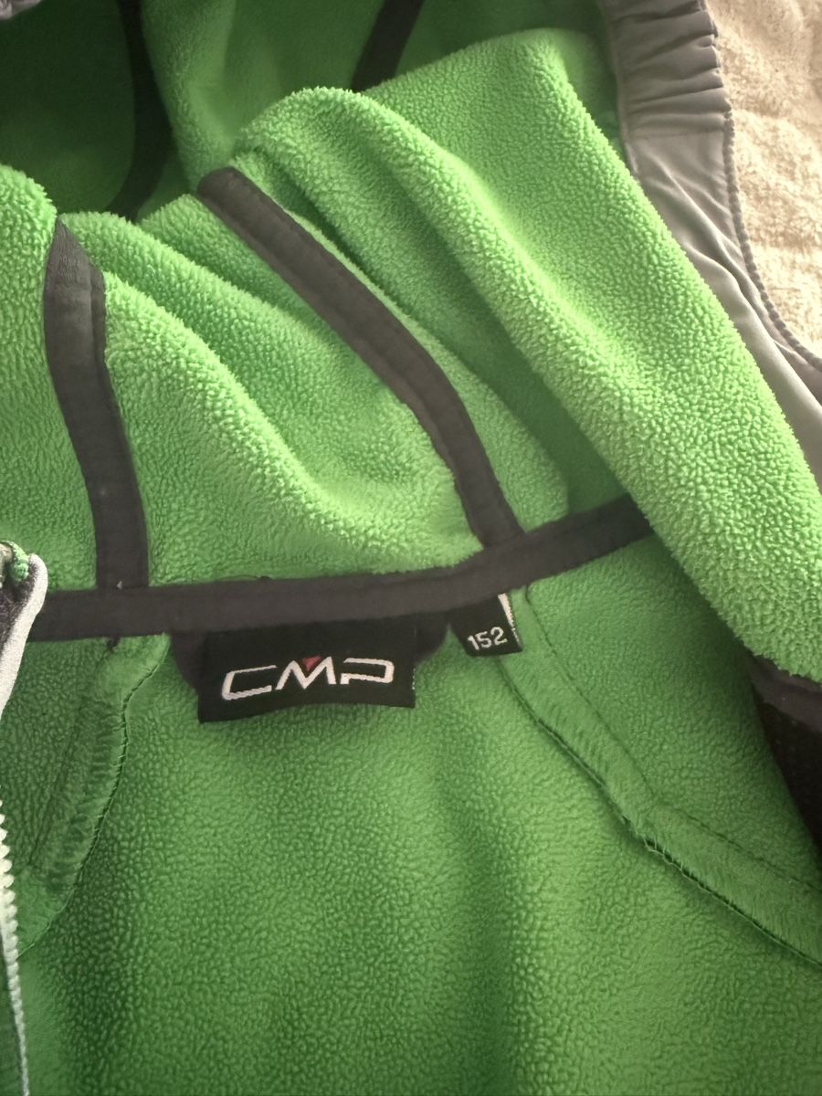 Jacken & Mäntel: Kinderjacke CMP Softshelljacke Gr. 152 – Grau/Grün – Gebraucht aus Biel/Bienne von Husseinsheikho 2