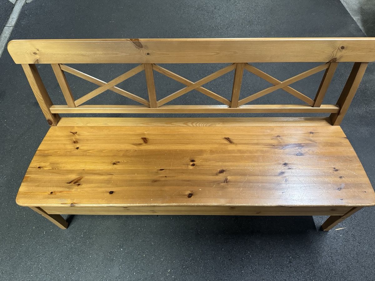 Panchine: Holzbank mit Stauraum – Usato da Wollerau venduto da q318