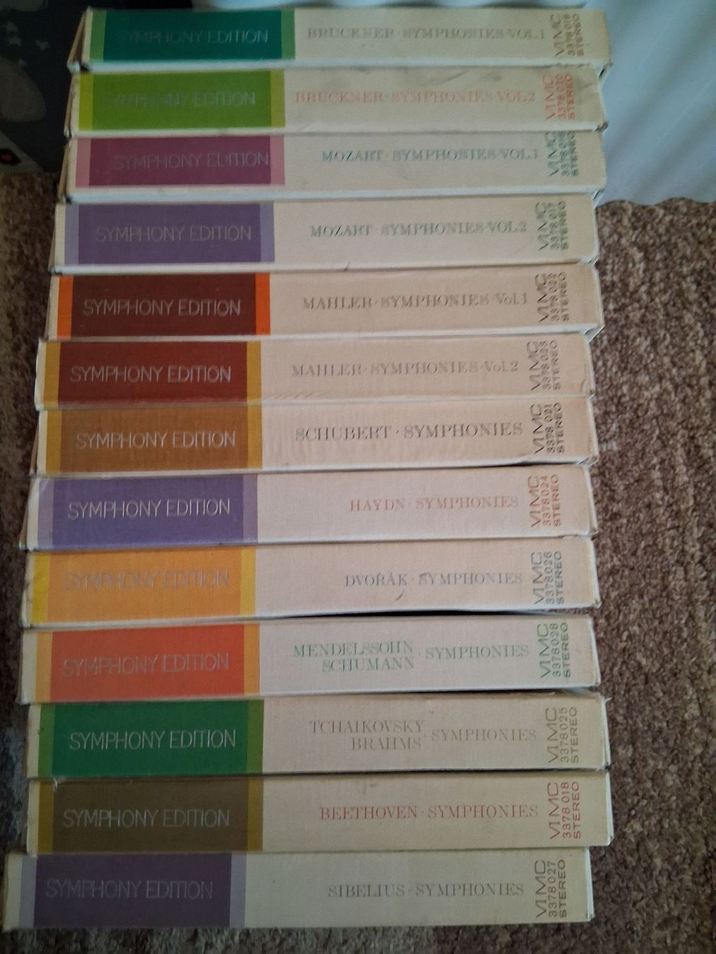 Musicassette: Lot de cassettes audio - Symphonies classiques – Usato da Aigle venduto da Marcagapit
