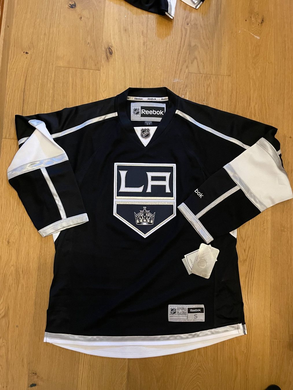Reebok Canottiere & Pantaloni: LA Kings  Reebok Jersey Grösse S – Nuovo (secondo la descrizione) da Kreuzlingen venduto da deGriGri