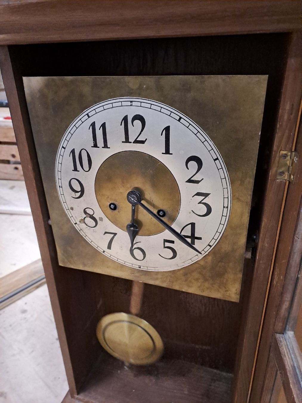 Uhren: Antike Wanduhr mit Pendel – Gebraucht aus Heimenschwand von fipuae 6