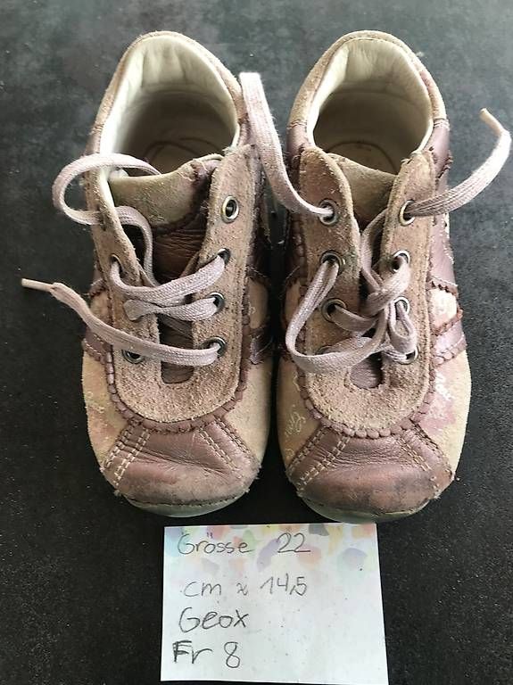 Scarpe per ragazze: Lederschuhe Geox Gr.22 – Usato da Stettlen venduto da pie_8sys