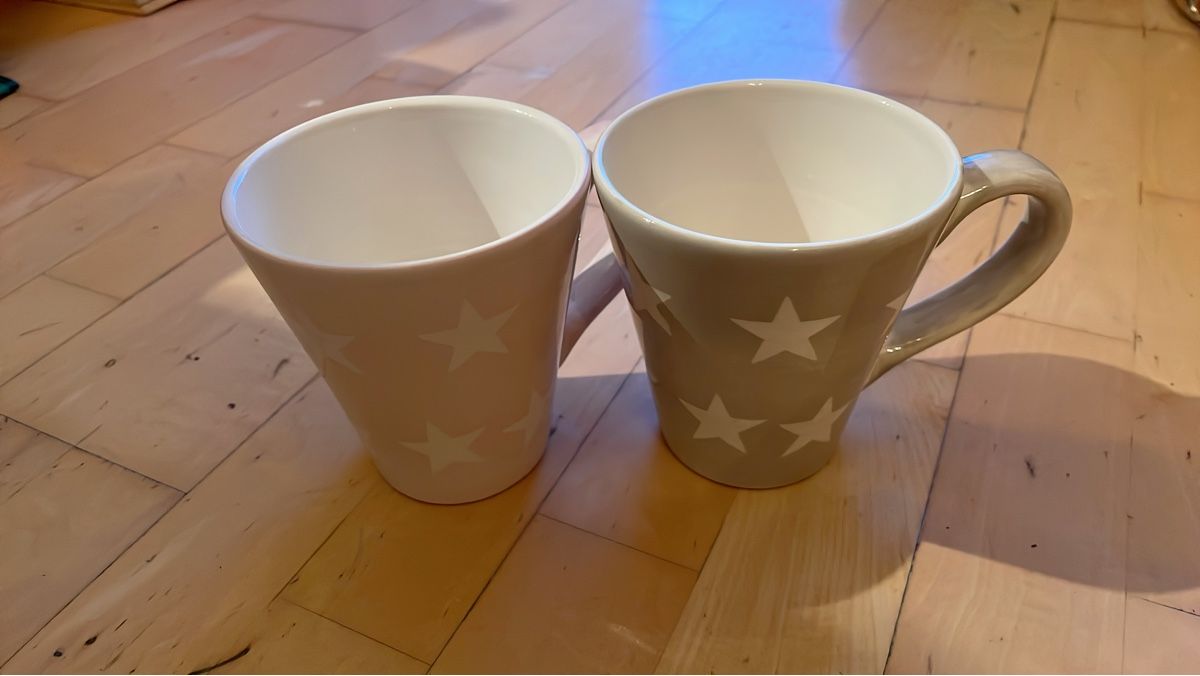 Tazze: Schöne Teetassen mit Sternenmuster – Usato da Chur venduto da car_szj5