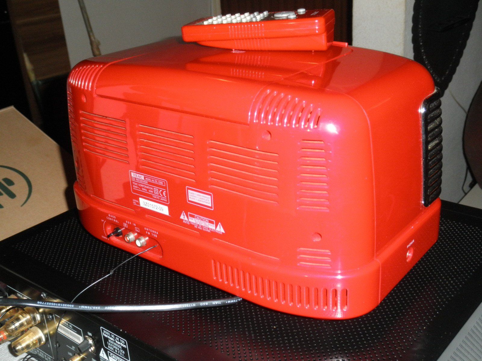 Teac Multimediaplayer & Streamer: Radio CD Player TEAC SL-D90 Rot Retro Design – Gebraucht aus Wittenbach von Nostalgie1965 9
